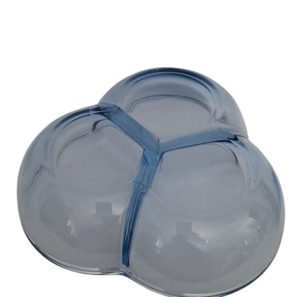 New Martinsville Glass Blue Clover Covered Candy Dish - Picture 5 of 7